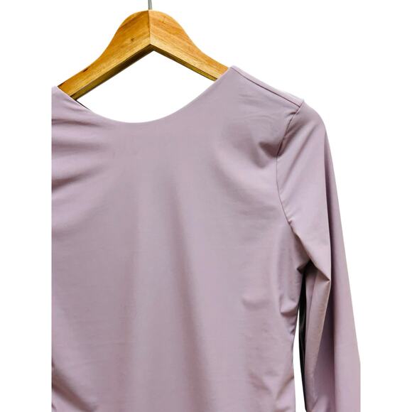 Missguided Large Deep Back Fitted Long Sleeve Top NWT - Picture 3 of 7